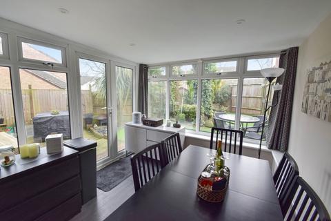 4 bedroom semi-detached house for sale, Tavistock Close, Walderslade, Chatham, ME5