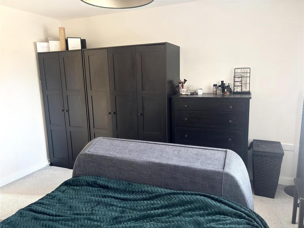 Burns Road Master Bedroom.jpg