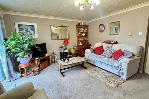 3 bedroom end of terrace house for sale, Barn Close, Ivybridge PL21