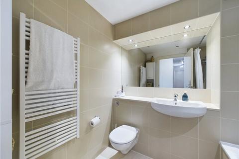 2 bedroom apartment for sale, Steedman Street, London, SE17