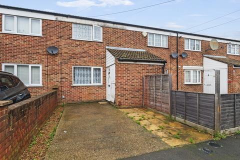 2 bedroom terraced house for sale, Feltham Road, Surrey CR4