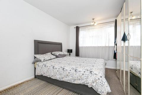 13 Brockman Rise, Bromley, BR1 5RA