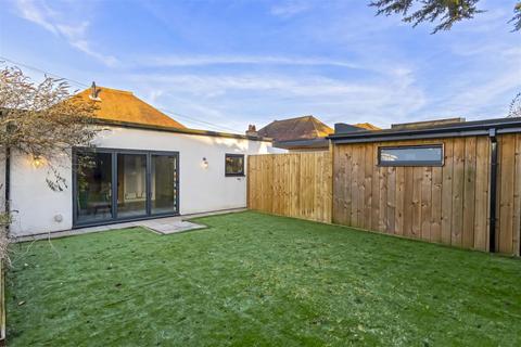 3 bedroom detached bungalow for sale, Angmering Way, Rustington