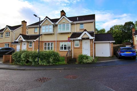 Whitethorn Vale, Bristol BS10