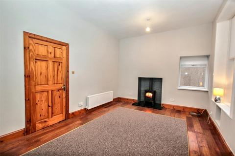 3 bedroom ground floor flat for sale, Kirk Road, Carluke