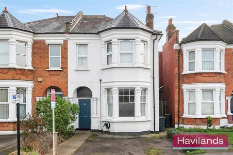 2 bedroom flat for sale, Hoppers Road, Winchmore Hill