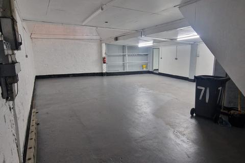 Workshop & retail space to rent, Haynes Road, Leicester LE5