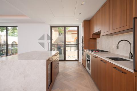 undefined, Mulberry Square, Chelsea Barracks, London, SW1W