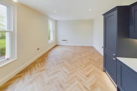 1 bedroom flat for sale, The School House, Flat 3, 45 Homefield Road, Exeter, Devon