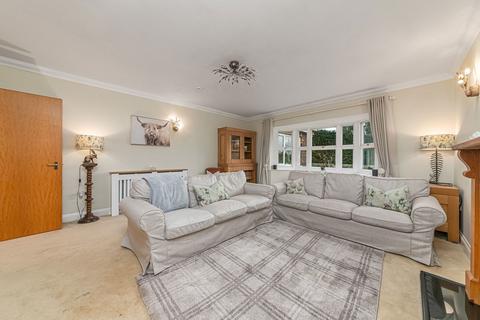 4 Beech Grove, Rushden, NN10 6EJ