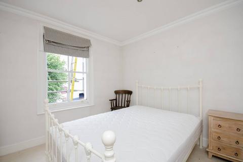 3 bedroom flat for sale, Eardley Crescent, Earls Court, London, SW5