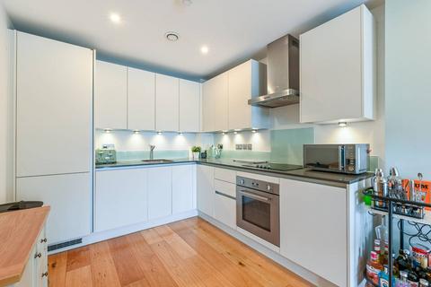 Camden Road, Holloway, London, N7