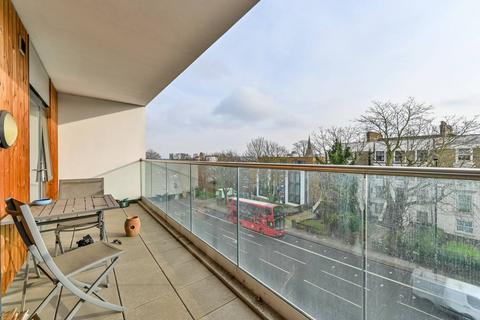 Camden Road, Holloway, London, N7