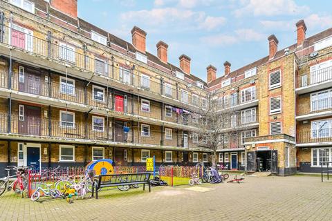 3 bedroom flat for sale, Harmood Street, Camden, London, NW1