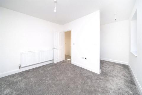 2 bedroom end of terrace house to rent, Bullsmoor Gardens, Waltham Cross, Greater London, EN8