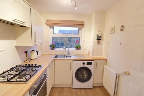 2 bedroom end of terrace house for sale, Wingfield Way, Beverley