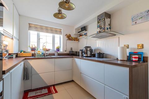 3 bedroom house for sale, Fonthill Place, Cardiff CF11