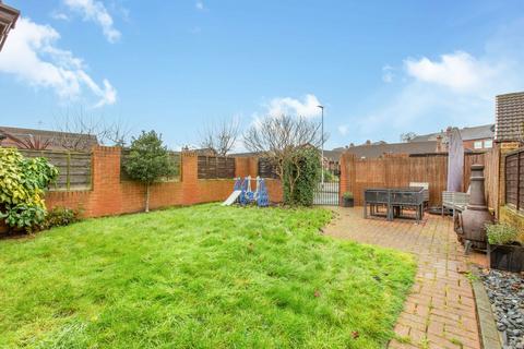 3 bedroom semi-detached house for sale, Wharfedale Drive, Normanton WF6