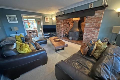 2 Bramley Drive, Hollywood, Birmingham, B47 5RD