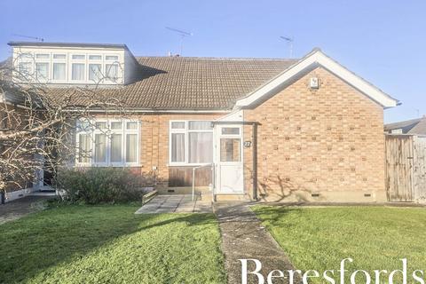 22 Chelsworth Drive, Romford, RM3 0ES