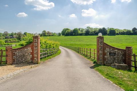 undefined, Hazeley Road, Twyford, Winchester, Hampshire, SO21