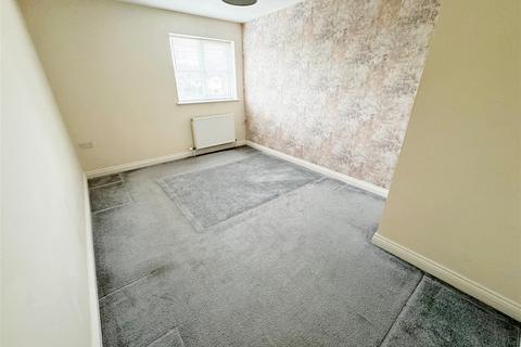 109 Louth Road, Holton Le Clay, Grimsby, DN36 5AD
