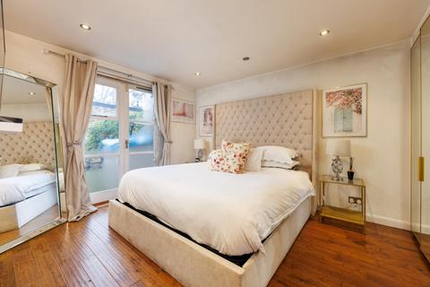 1 bedroom apartment for sale, brompton park crescent, London