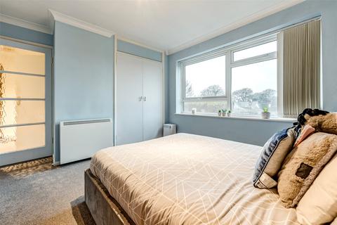 12, Bishops Court Bishops Close, Worthing, BN14 7JS