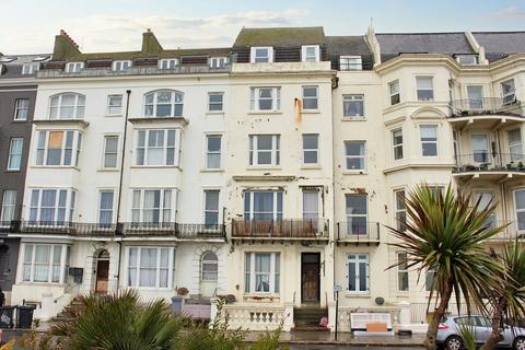 1 bedroom flat for sale, Flat 5, 12 Eversfield Place, St Leonards-on-Sea, East Sussex, TN37 6BY