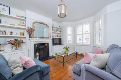 undefined, York Road, Farnborough, GU14