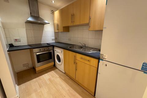 1 bedroom flat to rent, Alderney Street, Nottingham, Nottinghamshire, NG7