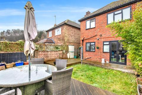 3 bedroom detached house for sale, Cherry Tree Avenue, Haslemere, GU27