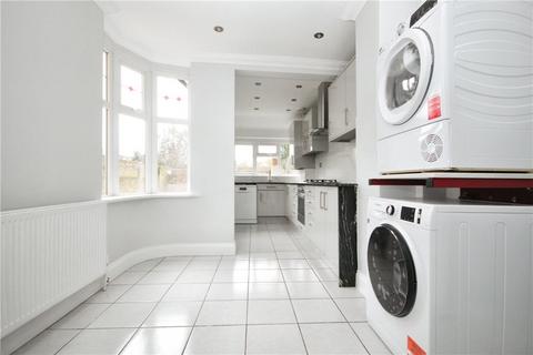 4 bedroom end of terrace house to rent, Guildersfield Road, London, SW16