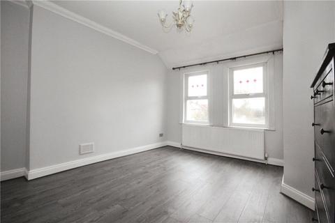 4 bedroom end of terrace house to rent, Guildersfield Road, London, SW16