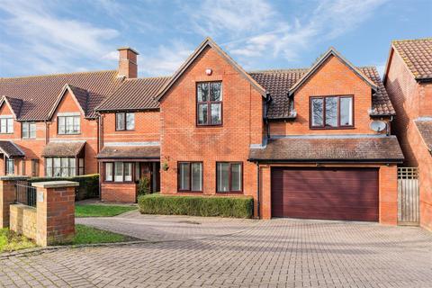 5 bedroom detached house for sale, Loughton, Milton Keynes