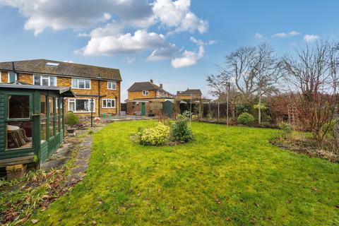 110 Envis Way, Fairlands, Guildford, GU3 3NL