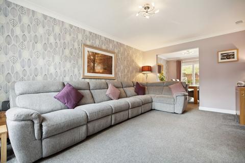 37 Munnoch Way, Plean, Stirling, FK7 8GA