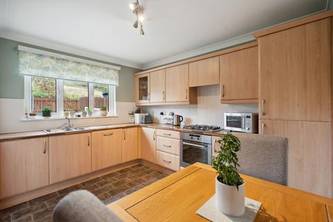 37 Munnoch Way, Plean, Stirling, FK7 8GA
