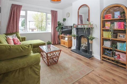 2 bedroom maisonette for sale, Cromwell Road, Warley, Brentwood