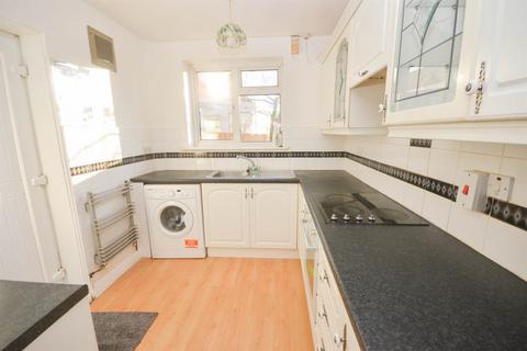 2 bedroom semi-detached house to rent, Rydal Mount, Castletown