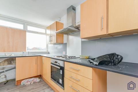 3 bedroom flat for sale, Middlesbrough TS5