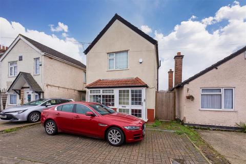 2 bedroom detached house for sale, Cippenham Lane, Cippenham