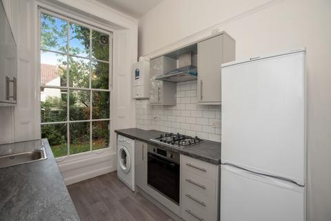 1 bedroom flat to rent, Shooters Hill Road, London SE3