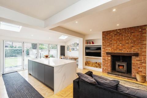 10 Ellenbrook Road, Worsley, Manchester, M28 1FZ