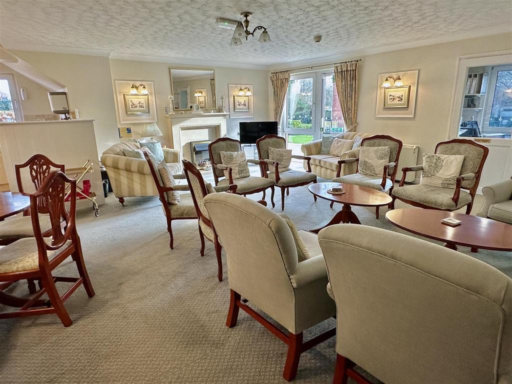 Communal lounge