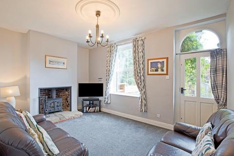 3 bedroom terraced house for sale, Chapel Street, Addingham LS29