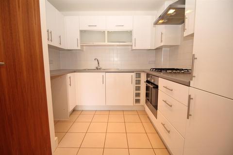 1 bedroom apartment to rent, High Street, Poole