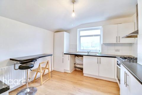 2 bedroom flat for sale, Empress Avenue, Ilford