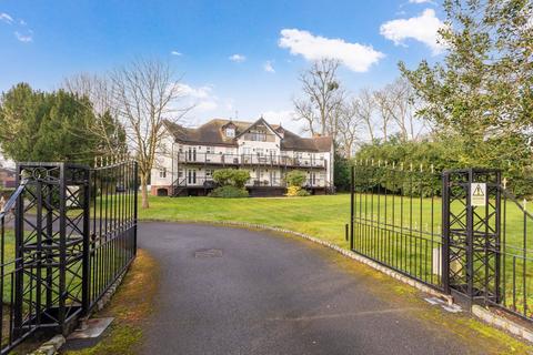 undefined, Court Road, Maidenhead SL6