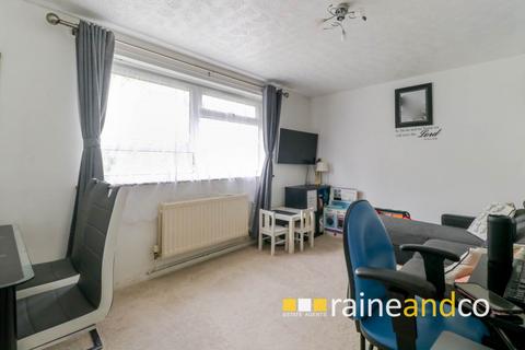 1 bedroom flat for sale, Stockbreach Close, Hatfield